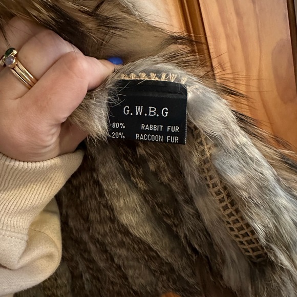 Real fur vest (Rabbit, Raccoon) - Picture 3 of 3